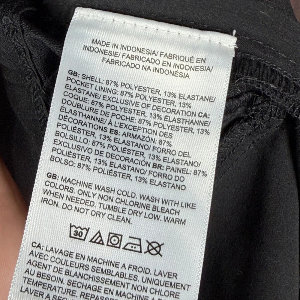 The North FaceWander 2.0 Performance Athletic Hiking Shorts NF0A82JM Black M 7in